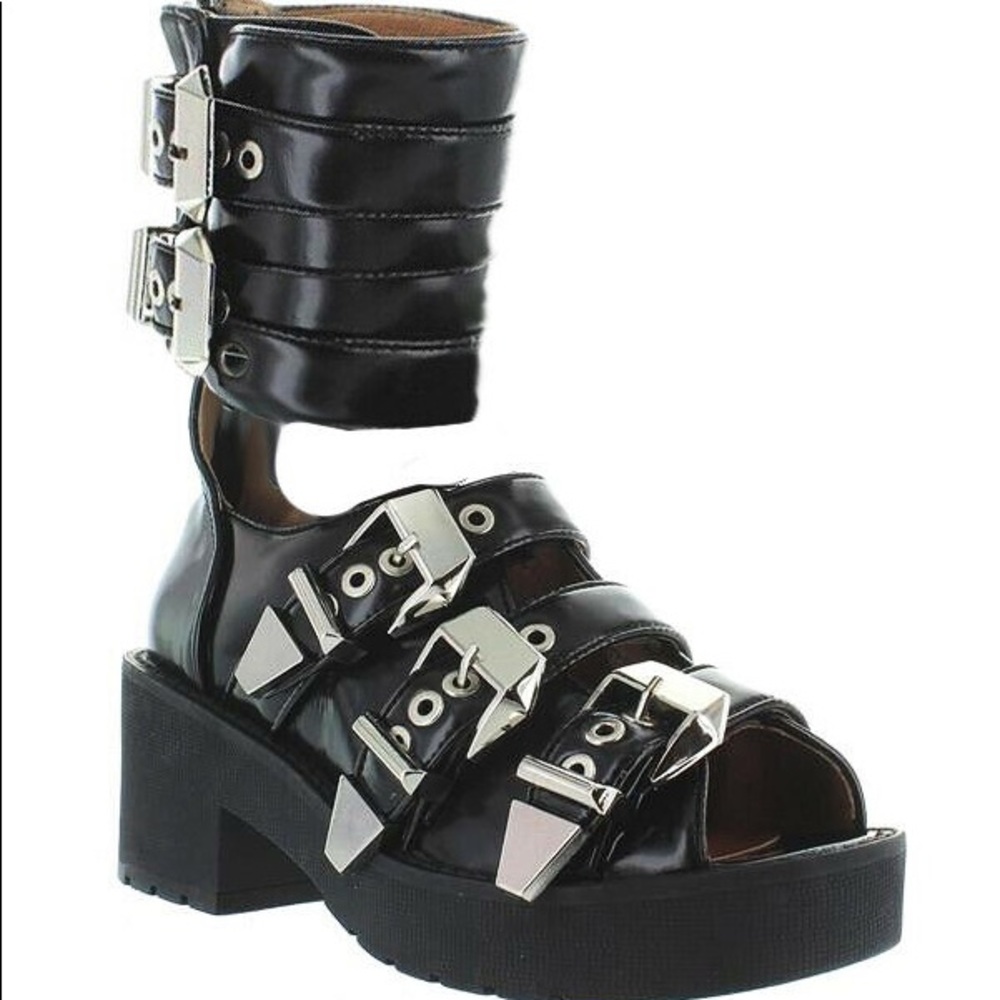 ISO please help me find size 6.5 or 7 Jeffrey Campbell